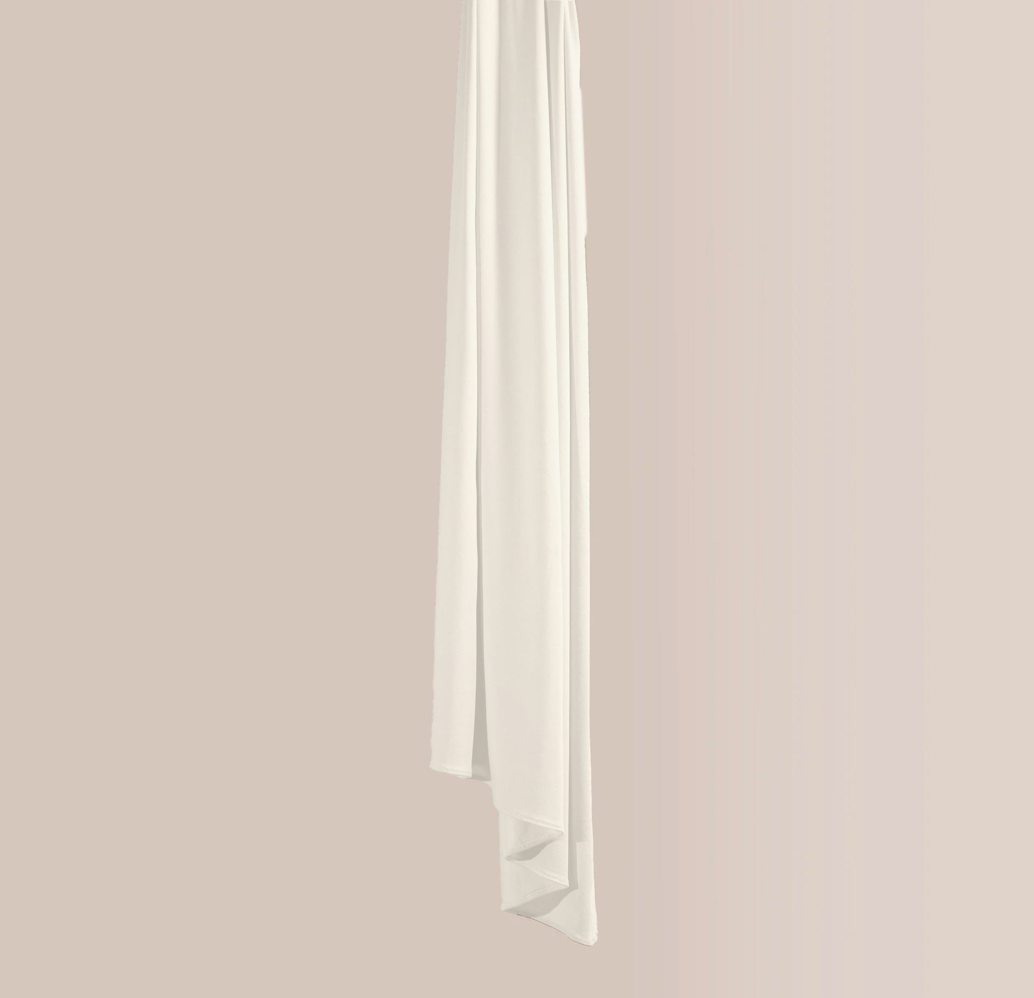 VOILEGREIGEPANTONECANNOLLCREAM.png